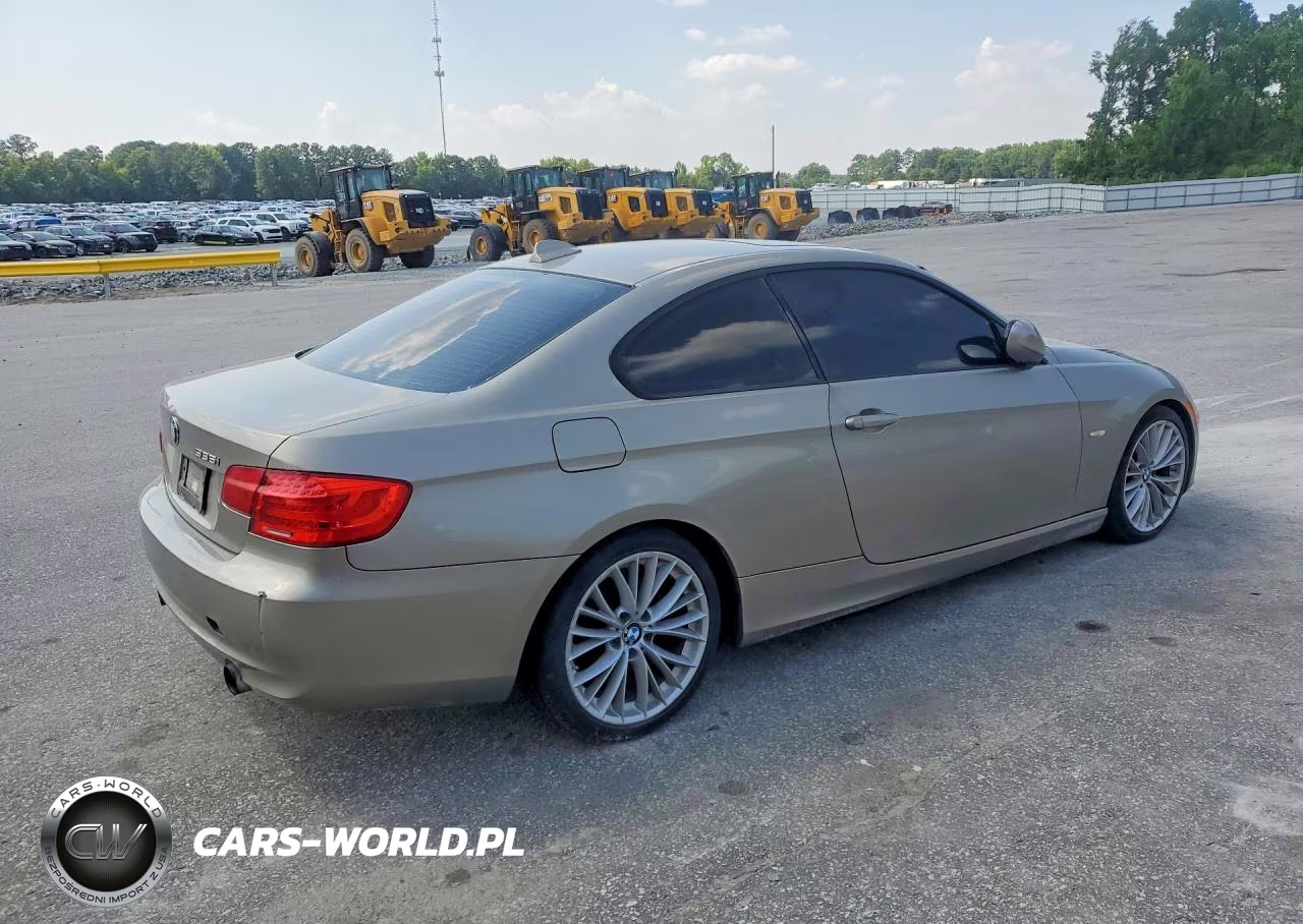 2011 BMW 335 I VIN:WBAKG7C59BE264082 - 3
