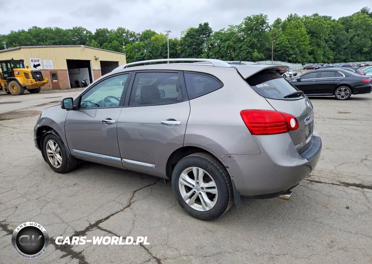 2013 Nissan Rogue S VIN:JN8AS5MV5DW100989 - 2