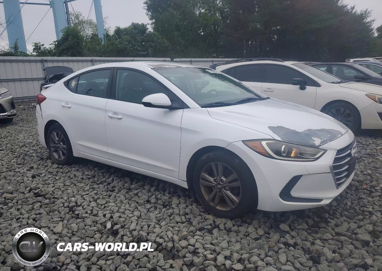 2017 Hyundai Elantra Se VIN:5NPD84LF2HH020363 - 4