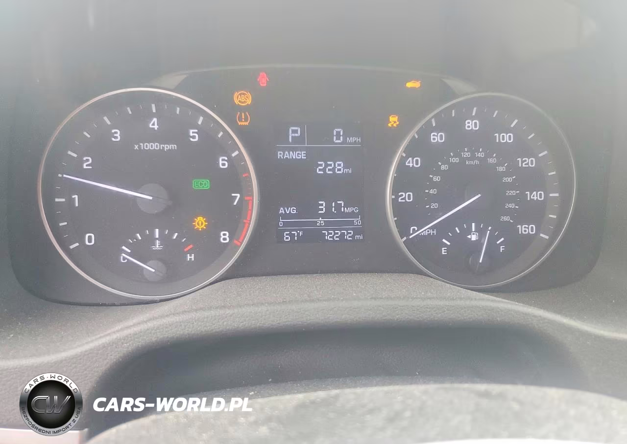 2017 Hyundai Elantra Se VIN:5NPD84LF2HH020363 - 9
