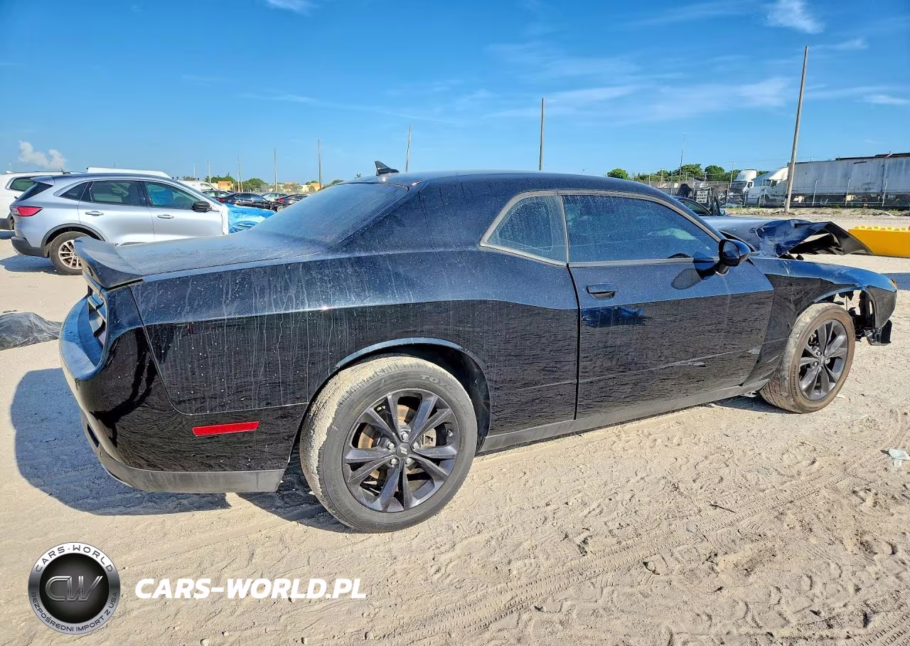 2020 Dodge Challenger Sxt VIN:2C3CDZGG8LH155778 - 3