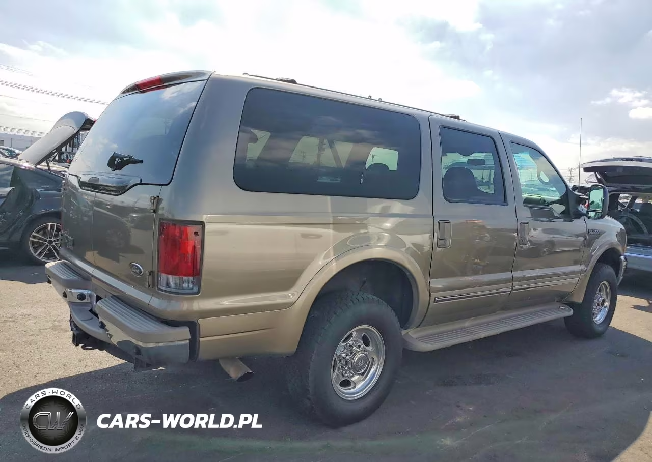 2002 Ford Excursion Limited VIN:1FMSU43F02A77747 - 3