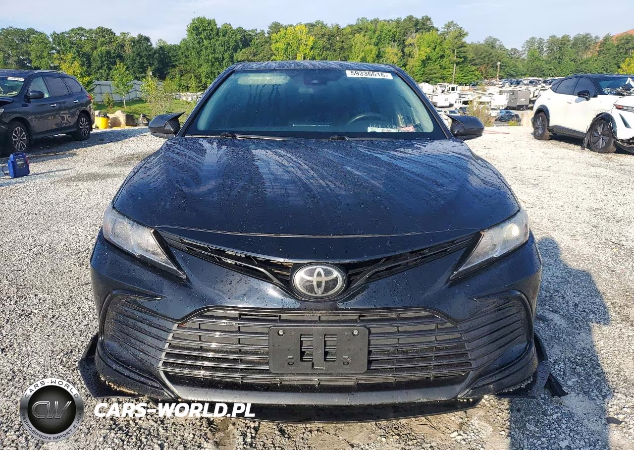 2021 Toyota Camry Le VIN:4T1C11AK6MU404852 - 5
