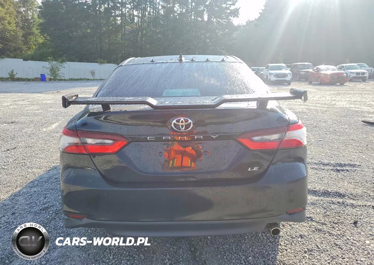 2021 Toyota Camry Le VIN:4T1C11AK6MU404852 - 6