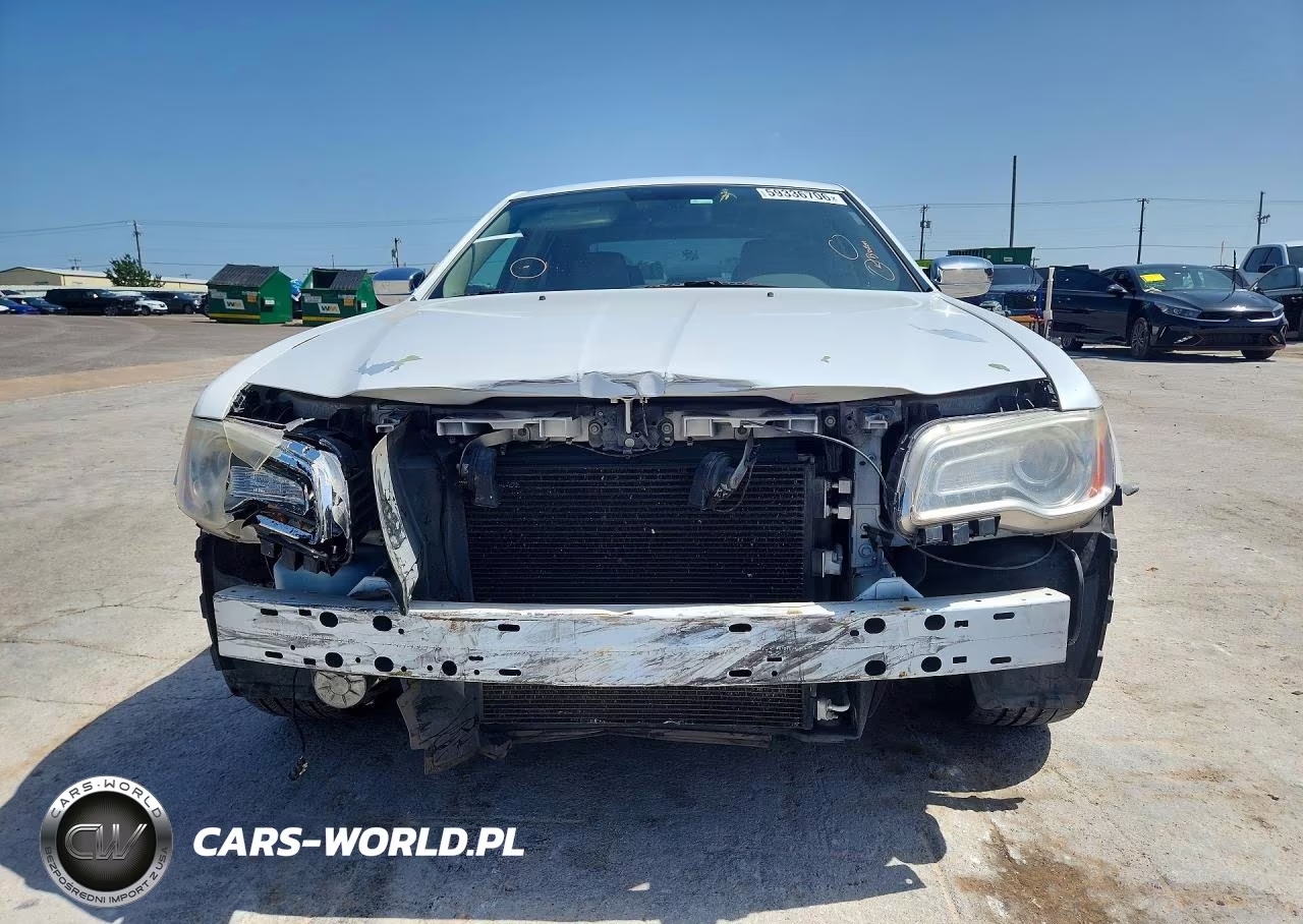 2012 Chrysler 300 Limited VIN:2C3CCACGXCH195354 - 5