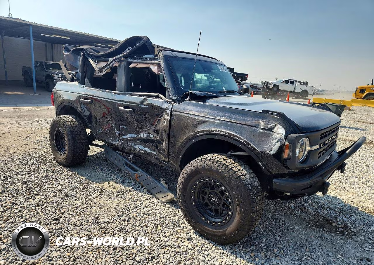 2022 Ford Bronco Base VIN:1FMDE5BH2NLB07118 - 4