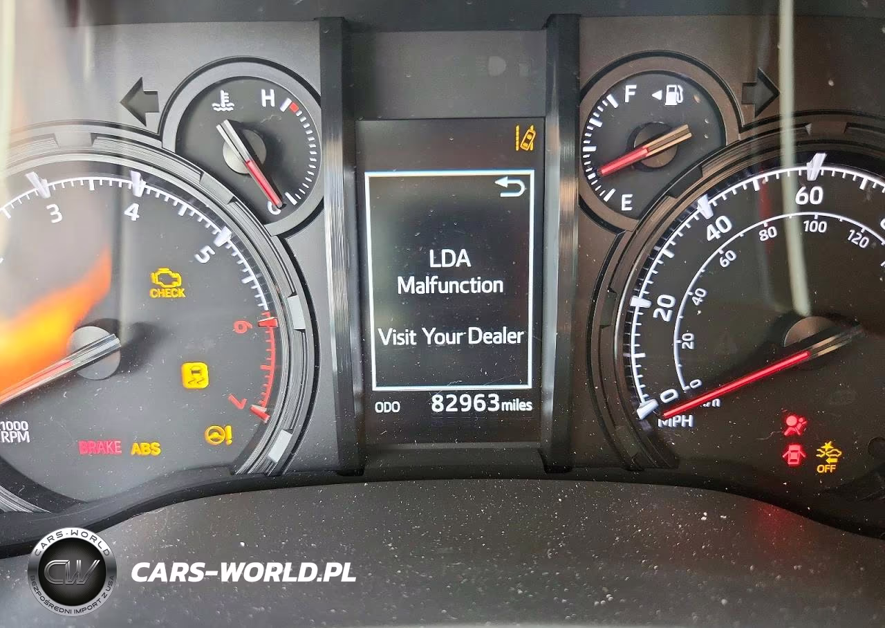 2021 Toyota 4Runner Sr5 VIN:JTEMU5JR3M5869907 - 9