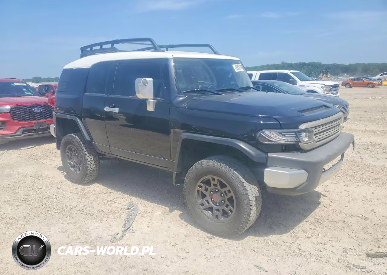 2007 Toyota Fj Cruiser Base VIN:JTEBU11FX70082508 - 4