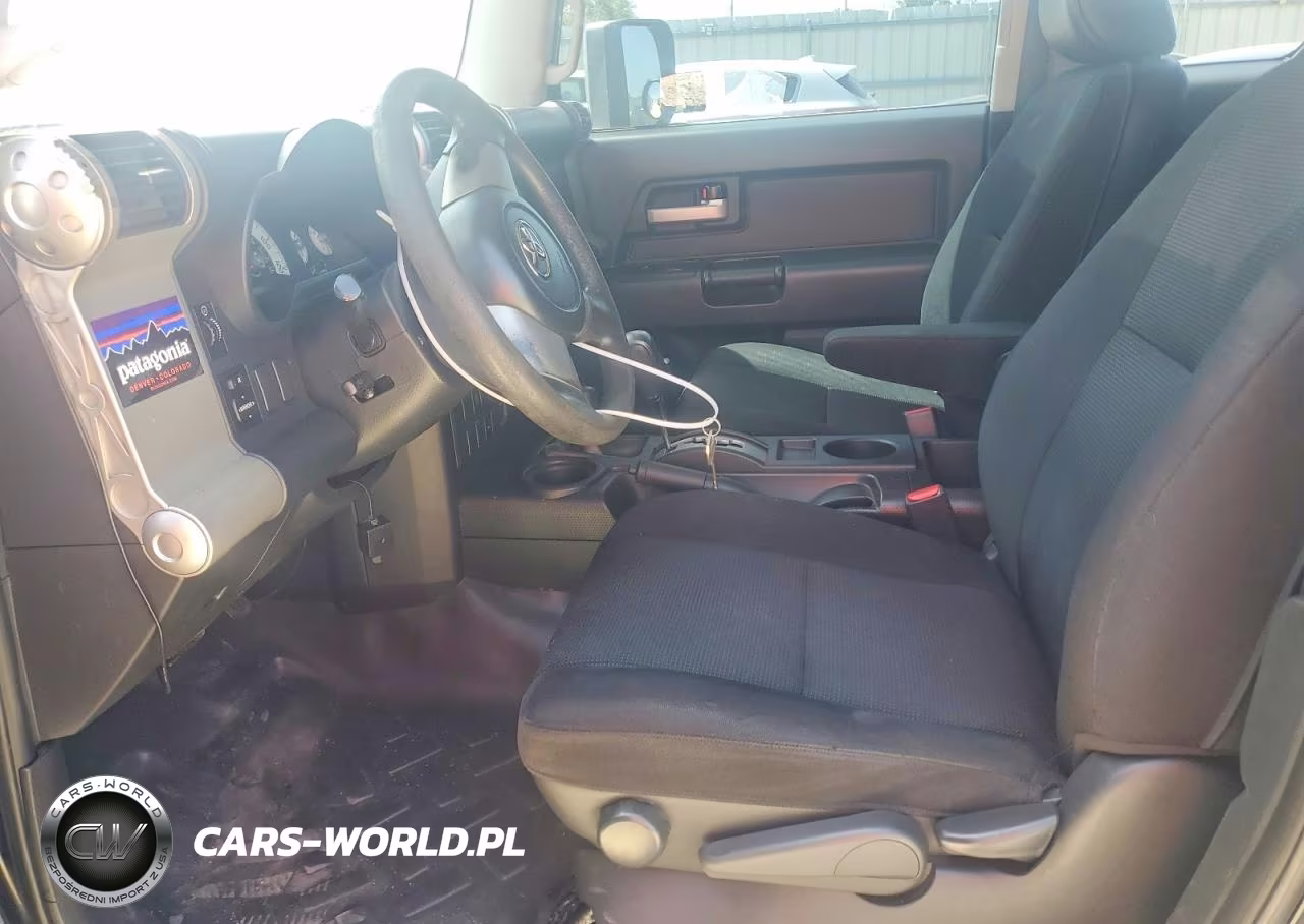 2007 Toyota Fj Cruiser Base VIN:JTEBU11FX70082508 - 7