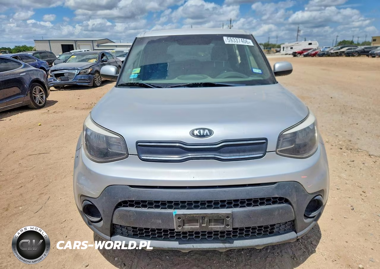 2017 Kia Soul Base VIN:KNDJN2A26H7497382 - 5