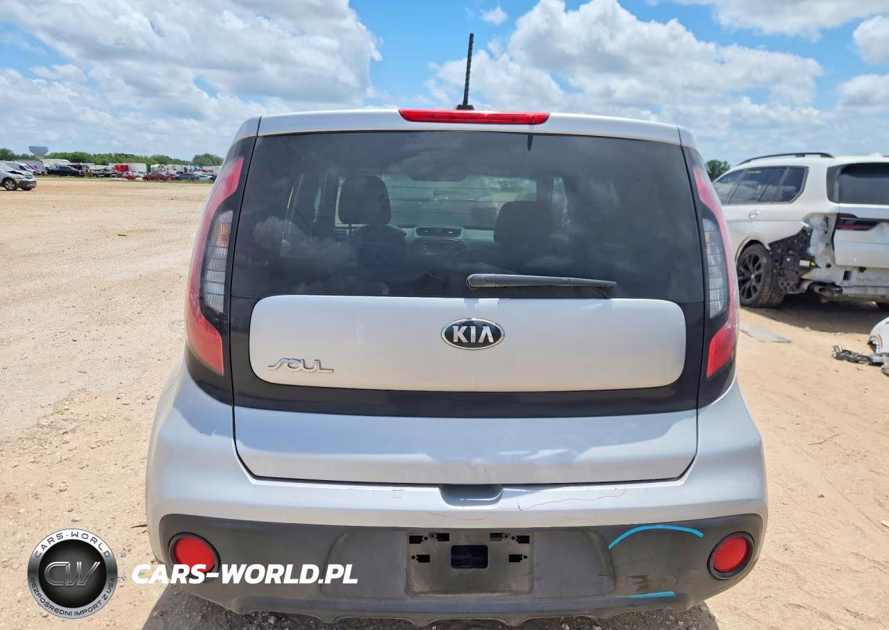 2017 Kia Soul Base VIN:KNDJN2A26H7497382 - 6