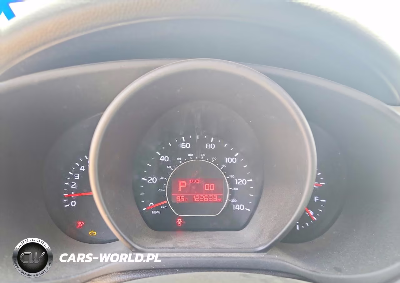 2017 Kia Soul Base VIN:KNDJN2A26H7497382 - 9