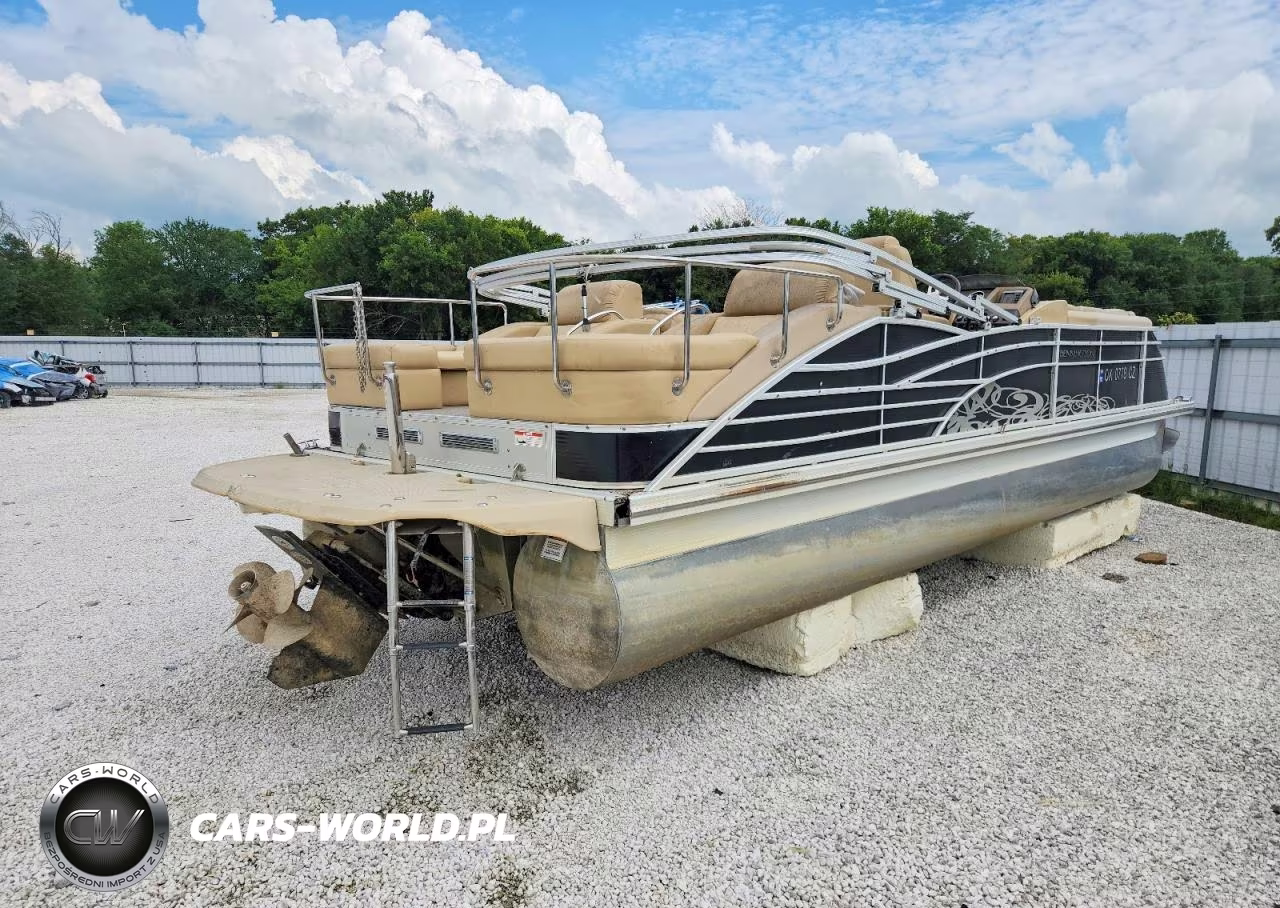 2011 Bennington Boat - Pontoon Boat VIN:ETW7300D111 - 4