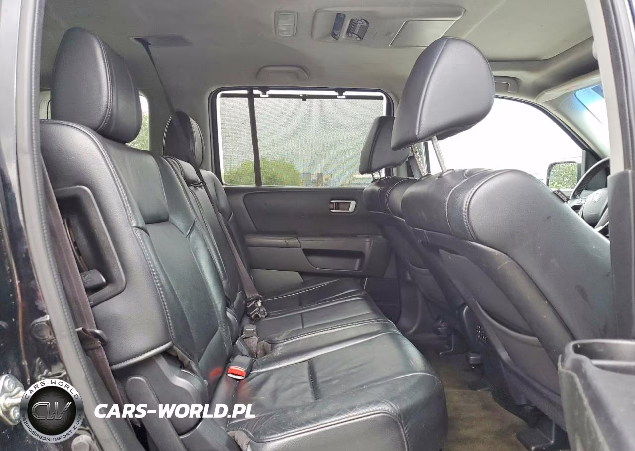 2015 Honda Pilot Touring VIN:5FNYF4H99FB052300 - 11