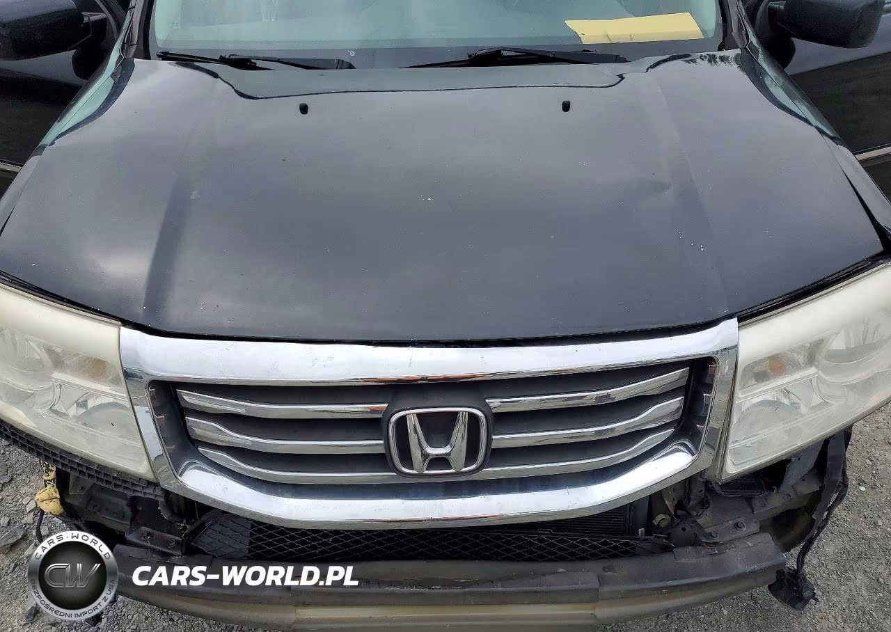 2015 Honda Pilot Touring VIN:5FNYF4H99FB052300 - 12