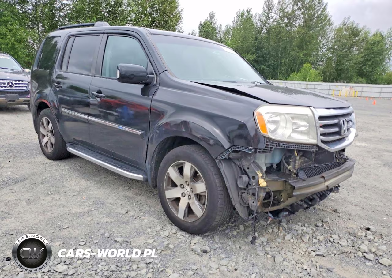 2015 Honda Pilot Touring VIN:5FNYF4H99FB052300 - 4