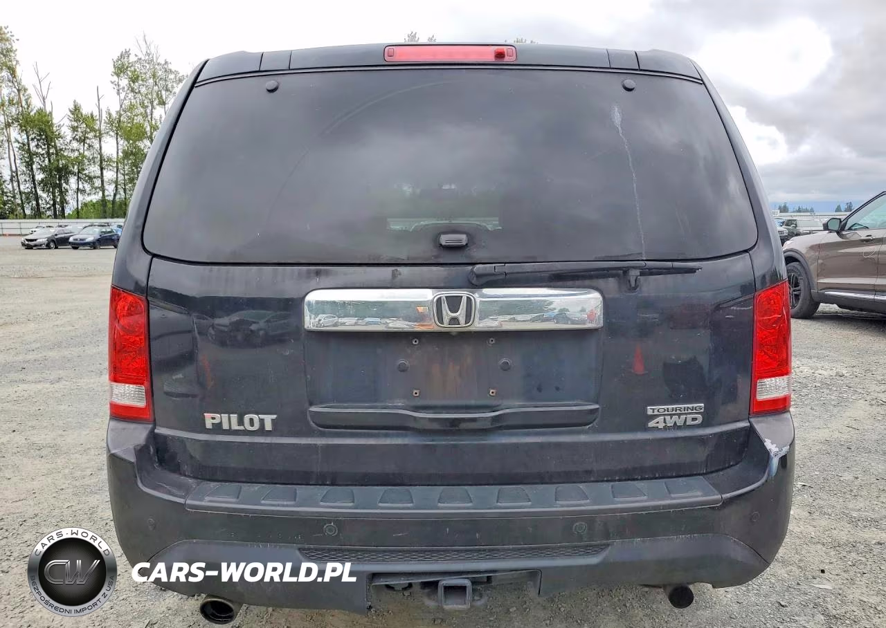 2015 Honda Pilot Touring VIN:5FNYF4H99FB052300 - 6