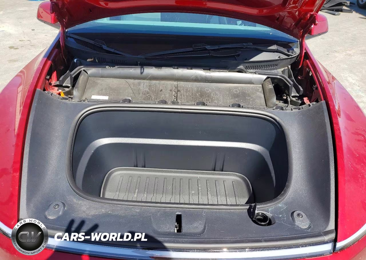 2026 Tesla Model Y VIN:7SAYGDED5TF408410 - 12