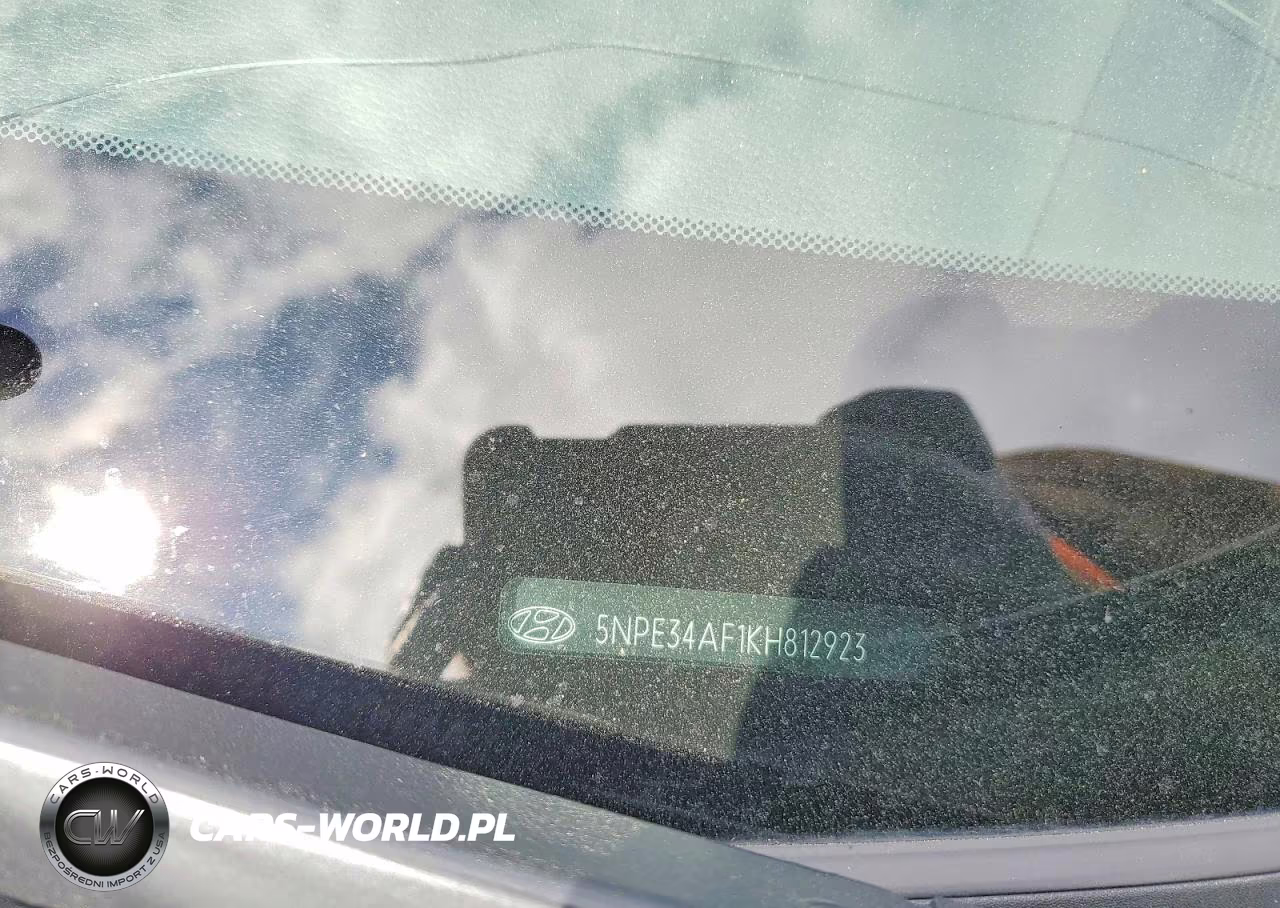 2019 Hyundai Sonata Sport VIN:5NPE34AF1KH812923 - 12