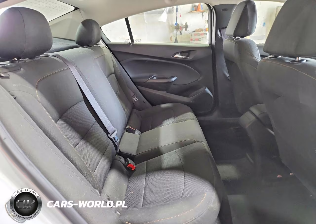 2017 Chevrolet Cruze Ls VIN:1G1BC5SMXH7161724 - 10