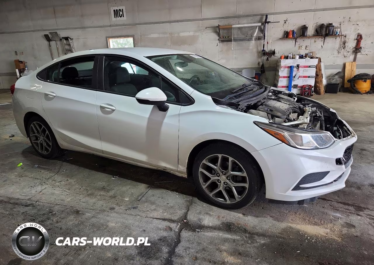 2017 Chevrolet Cruze Ls VIN:1G1BC5SMXH7161724 - 4