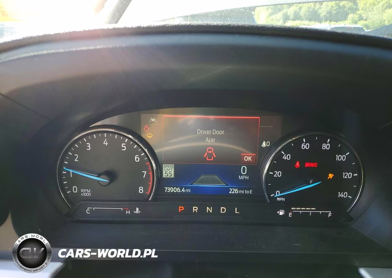 2022 Ford Explorer VIN:1FMSK8DH6NGB81181 - 9