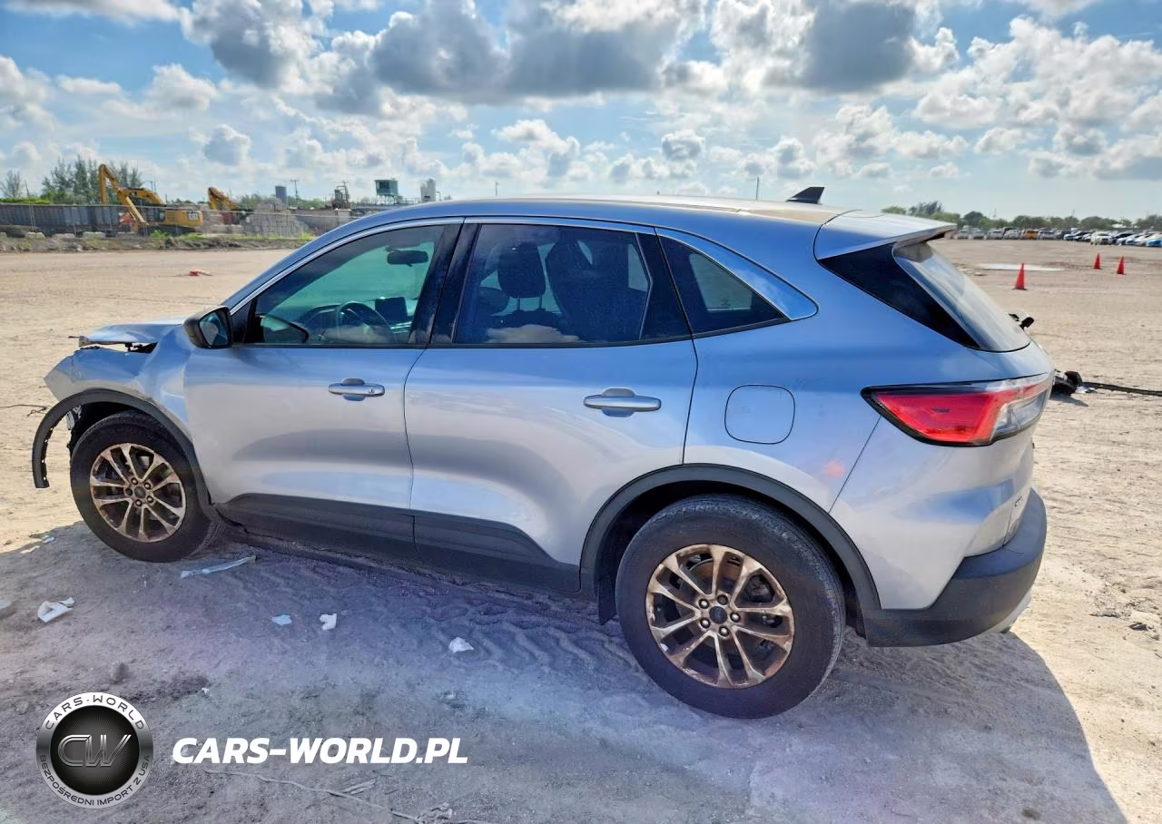 2022 Ford Escape Se VIN:1FMCU0G68NUB61672 - 2