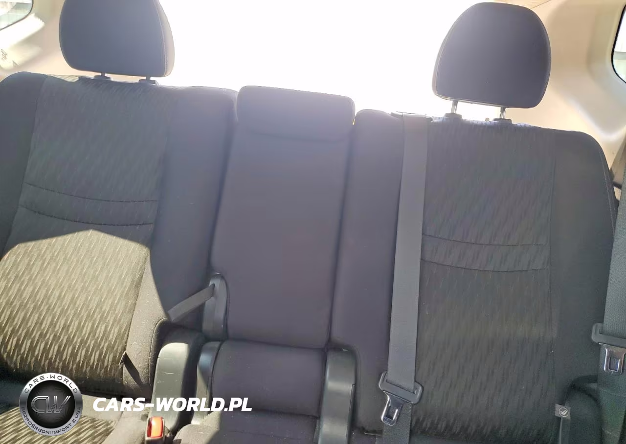 2019 Nissan Rogue Sv VIN:5N1AT2MV9KC747252 - 10