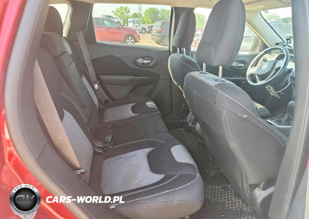 2014 Jeep Cherokee Latitude VIN:1C4PJMCS8EW126109 - 11