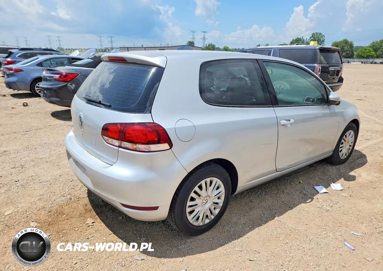 2010 Volkswagen Golf VIN:WVWBB7AJ5AW262601 - 3