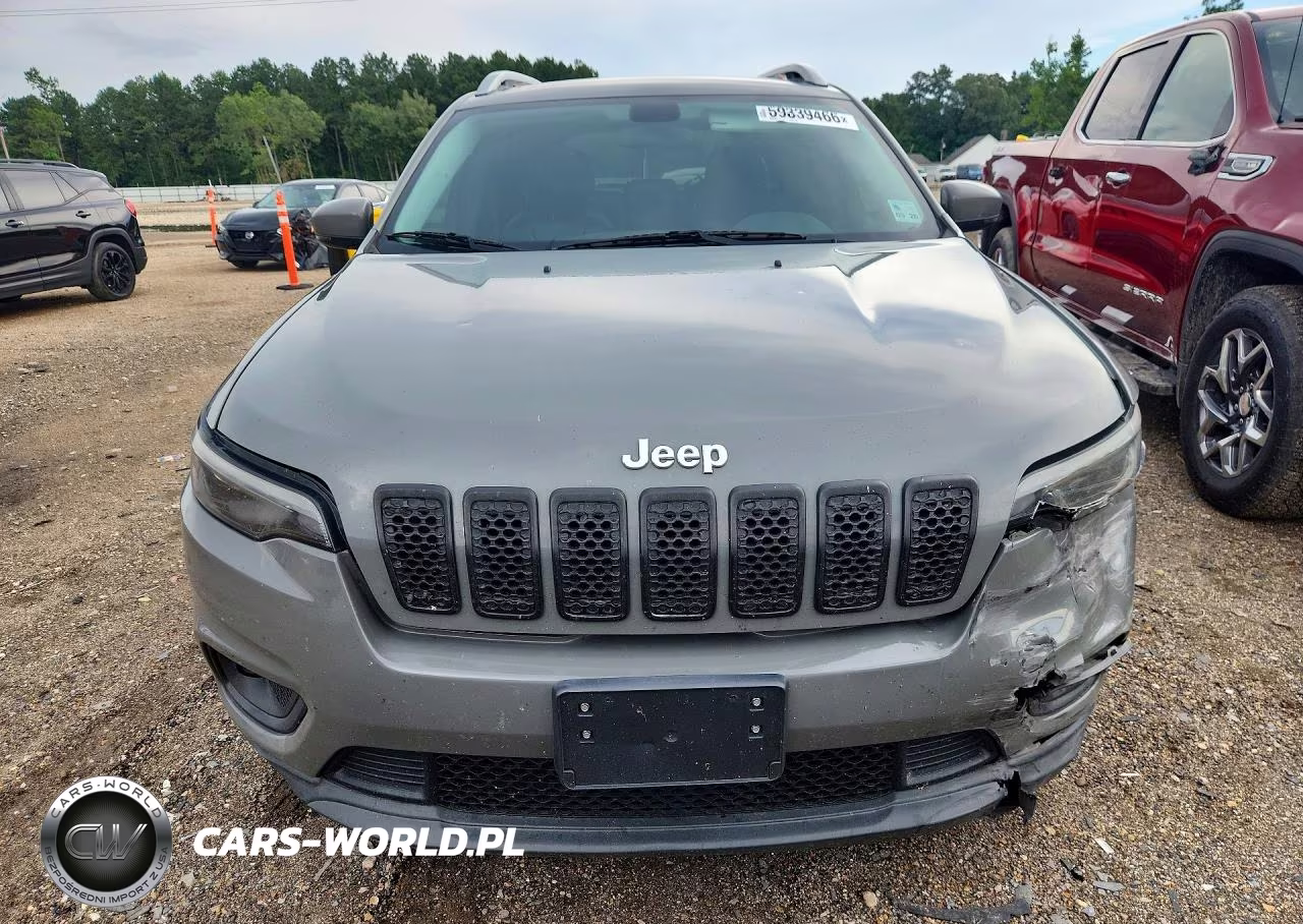 2020 Jeep Cherokee Latitude Plus VIN:1C4PJLLBXLD580882 - 5