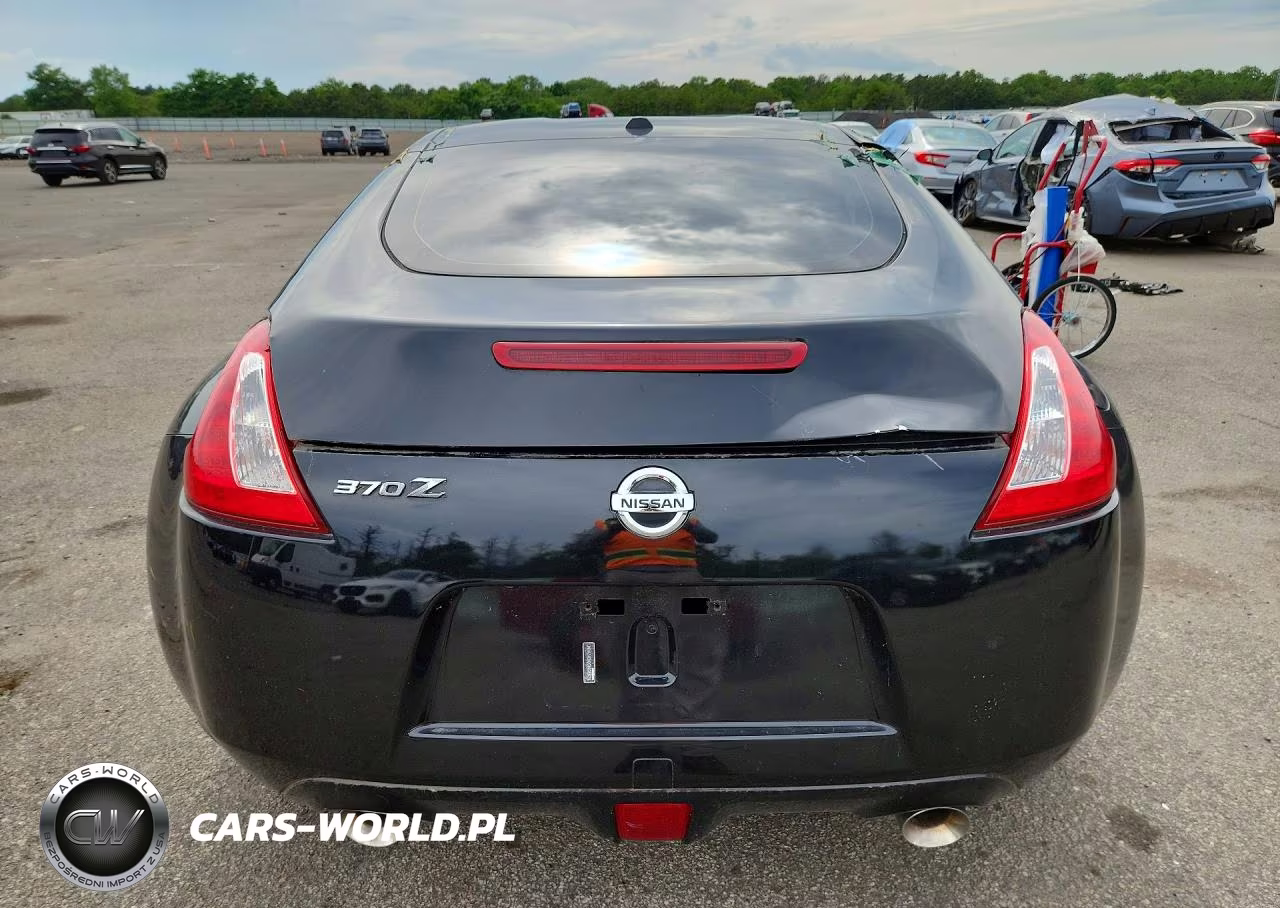 2016 Nissan 370Z Base VIN:JN1AZ4EH0GM936626 - 6