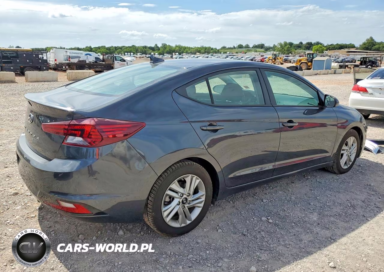 2020 Hyundai Elantra Sel VIN:5NPD84LF9LH598355 - 3