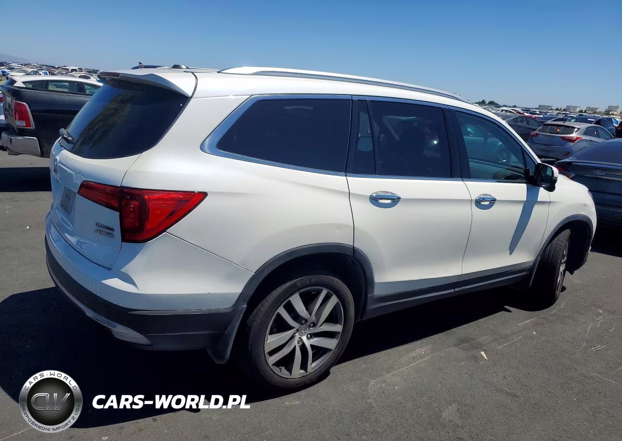 2016 Honda Pilot Touring VIN:5FNYF6H96GB078608 - 3