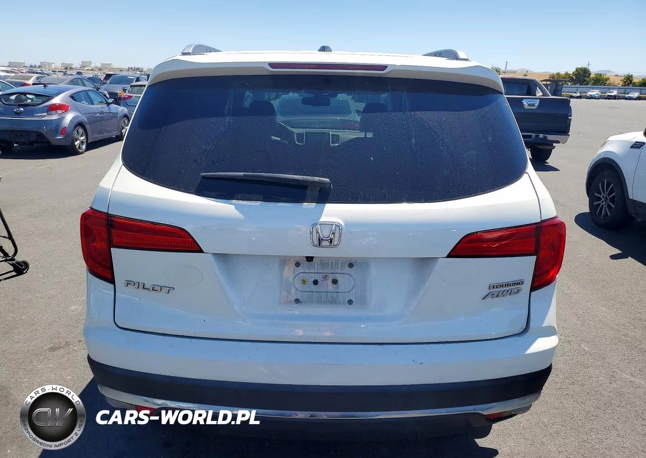 2016 Honda Pilot Touring VIN:5FNYF6H96GB078608 - 6