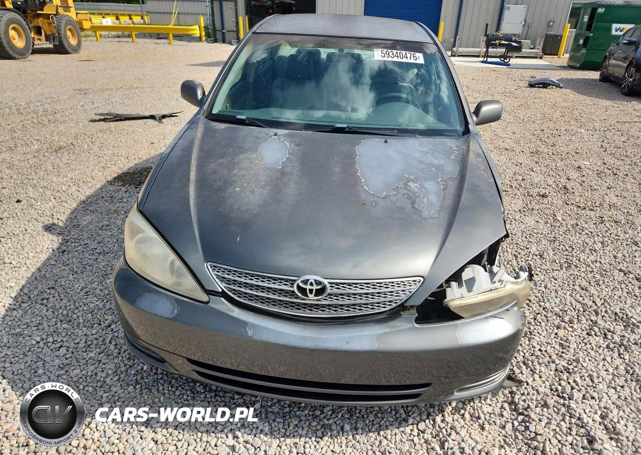 2004 Toyota Camry Le VIN:4T1BE32K94U870639 - 5