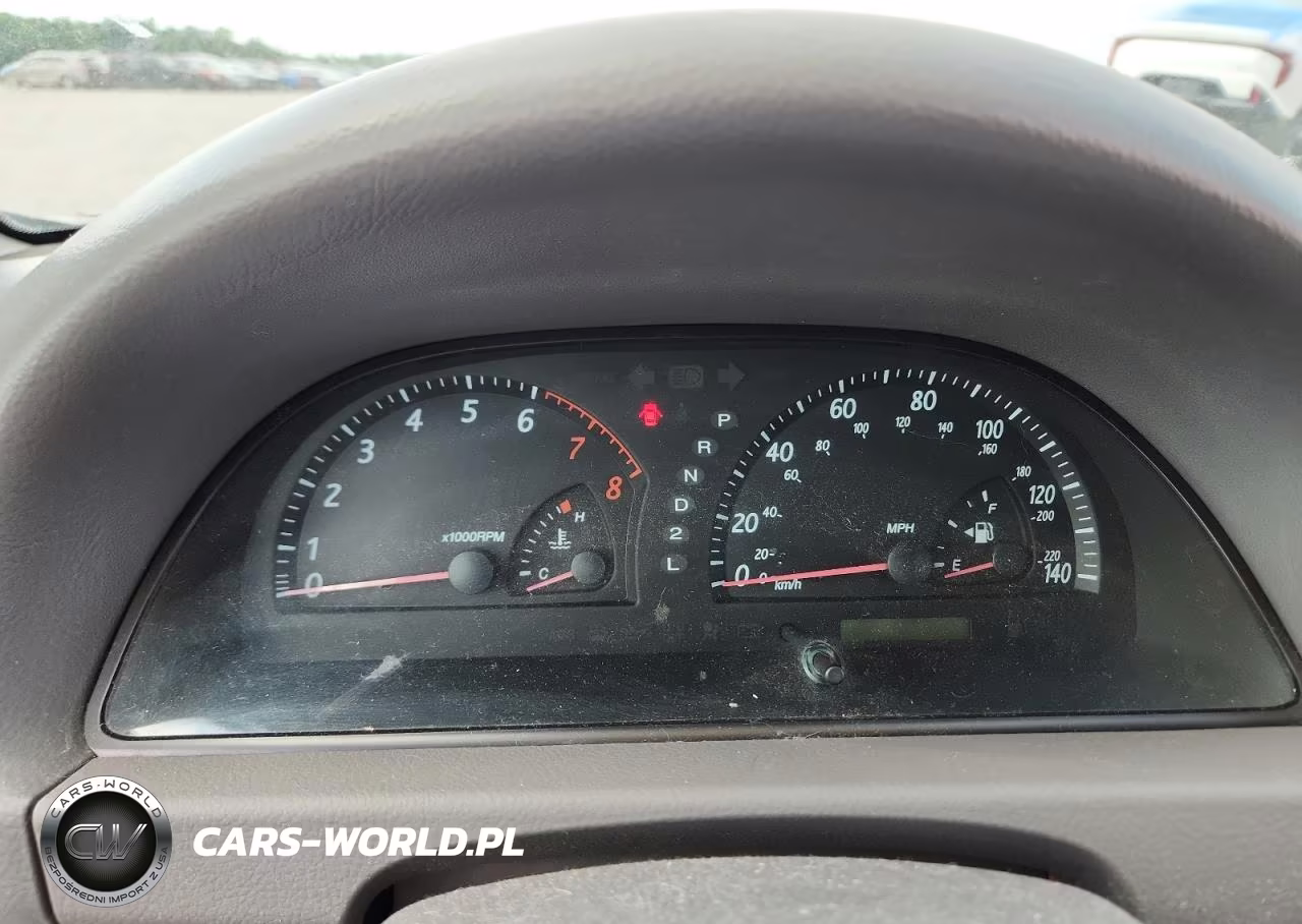 2004 Toyota Camry Le VIN:4T1BE32K94U870639 - 9