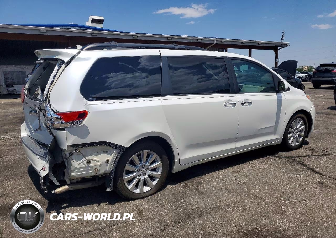2012 Toyota Sienna Xle 8-Passenger VIN:5TDYK3DC1CS191979 - 3
