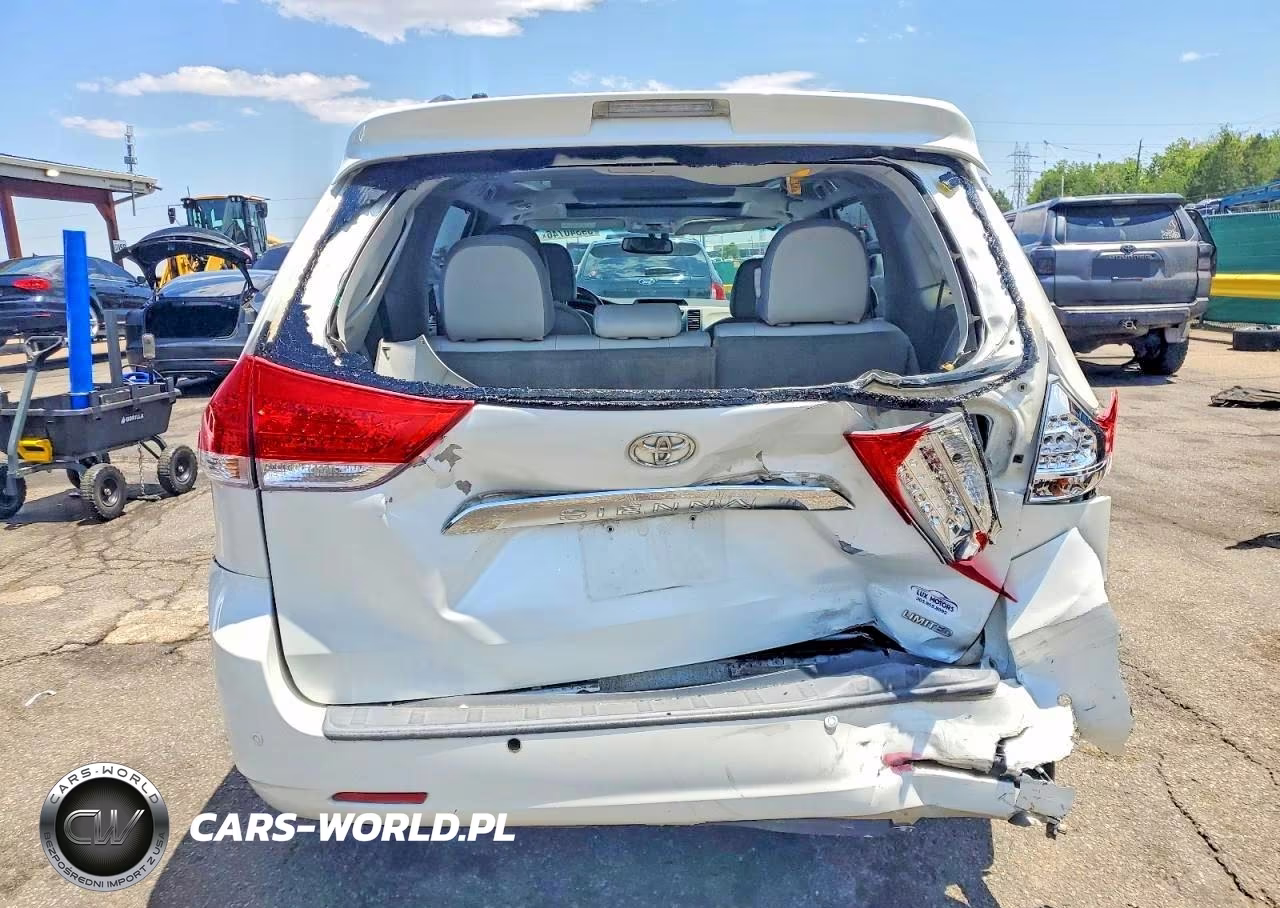 2012 Toyota Sienna Xle 8-Passenger VIN:5TDYK3DC1CS191979 - 6