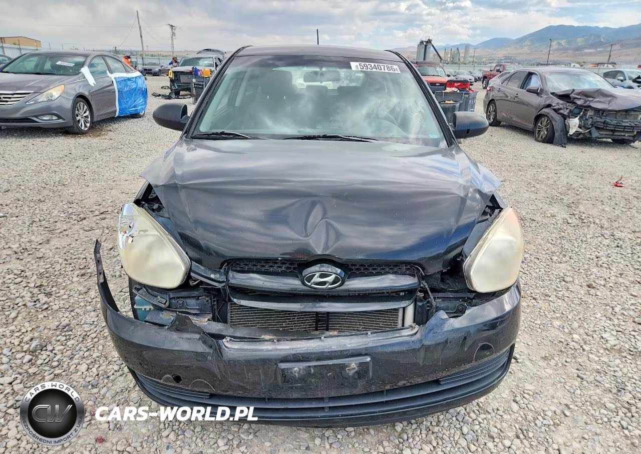 2008 Hyundai Accent Gs VIN:KMHCM36C78U086282 - 5