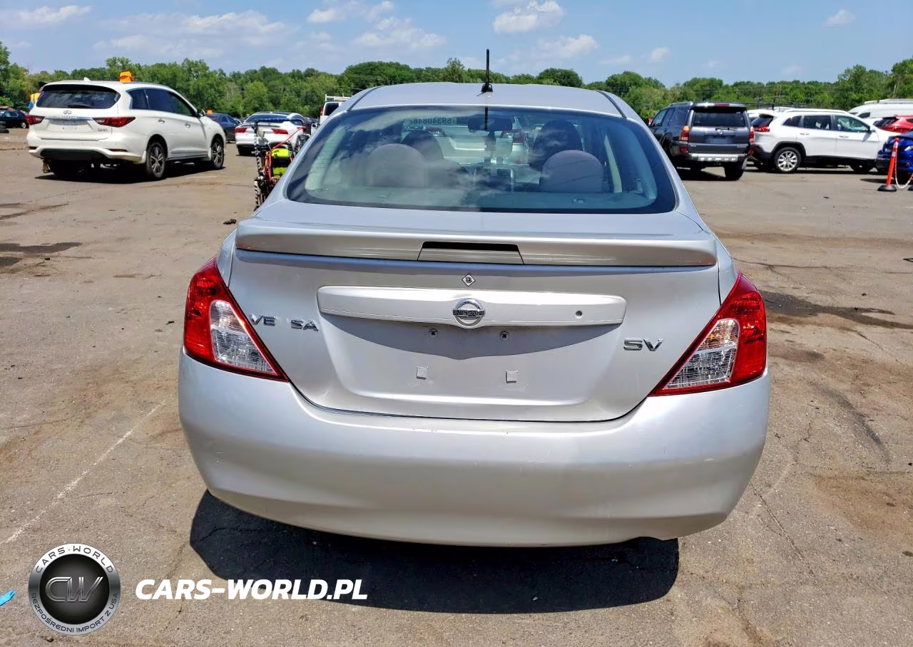 2013 Nissan Versa 1.6 S VIN:3N1CN7AP5DL827720 - 6