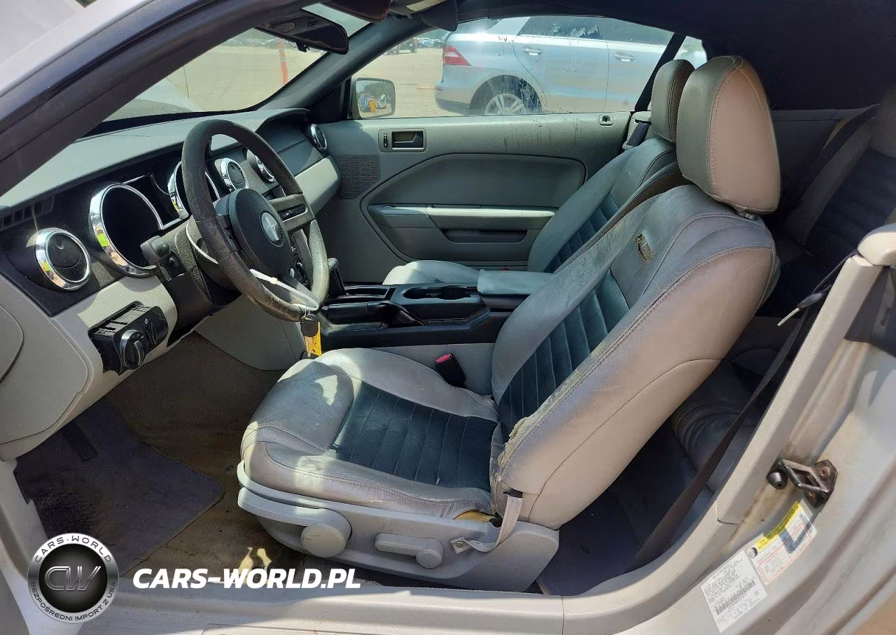 2005 Ford Mustang VIN:1ZVFT84N655215976 - 7