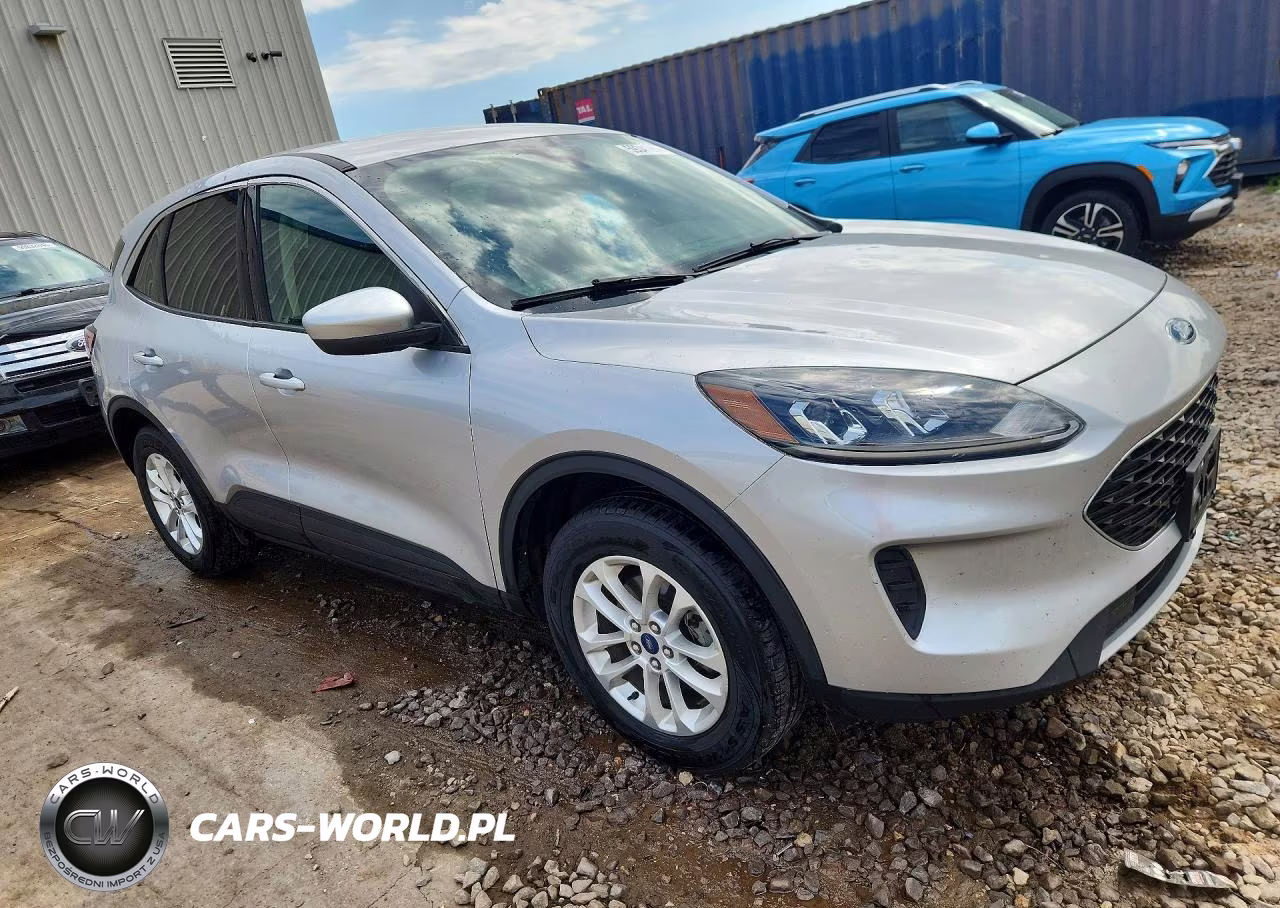 2020 Ford Escape Se VIN:1FMCU9G63LUB81765 - 4