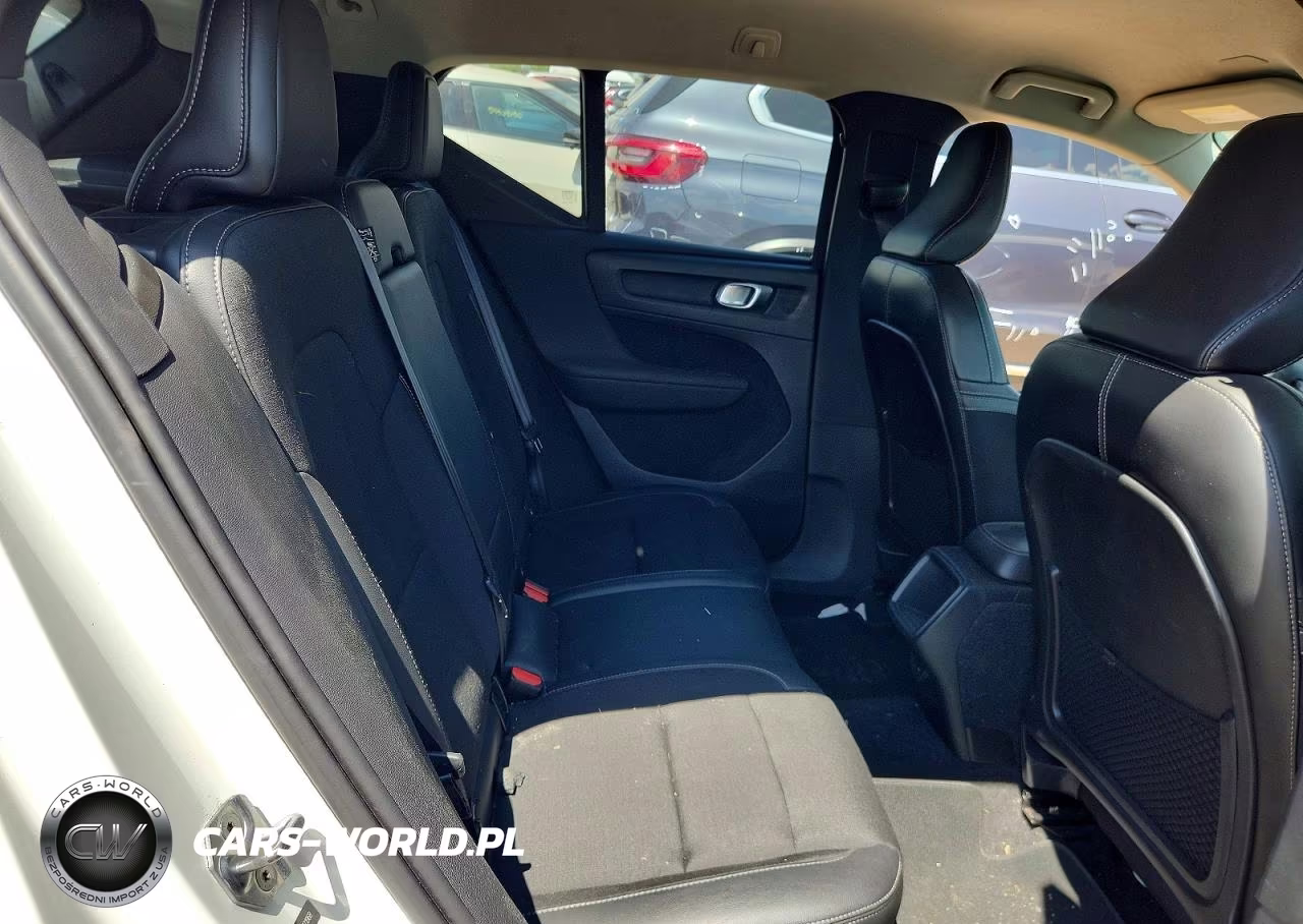 2020 Volvo Xc40 T5 Momentum VIN:YV4162UK7L2321968 - 10