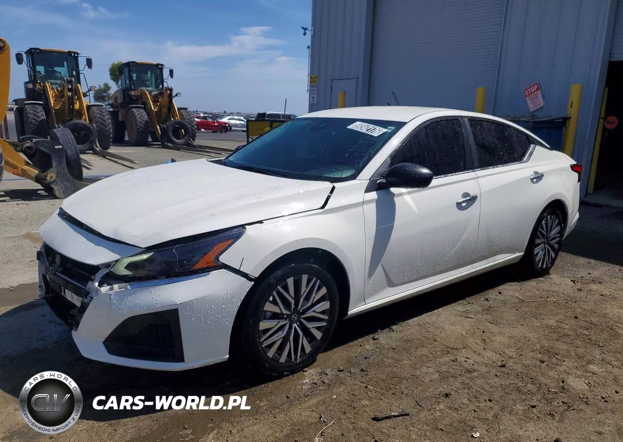 2025 Nissan Altima Sv – zdjęcie 1 z 12