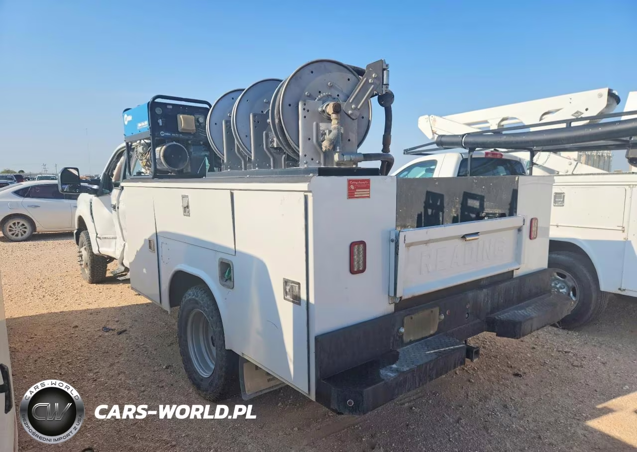 2021 Ford F350 Super Duty VIN:1FD8X3HT3MED92197 - 2