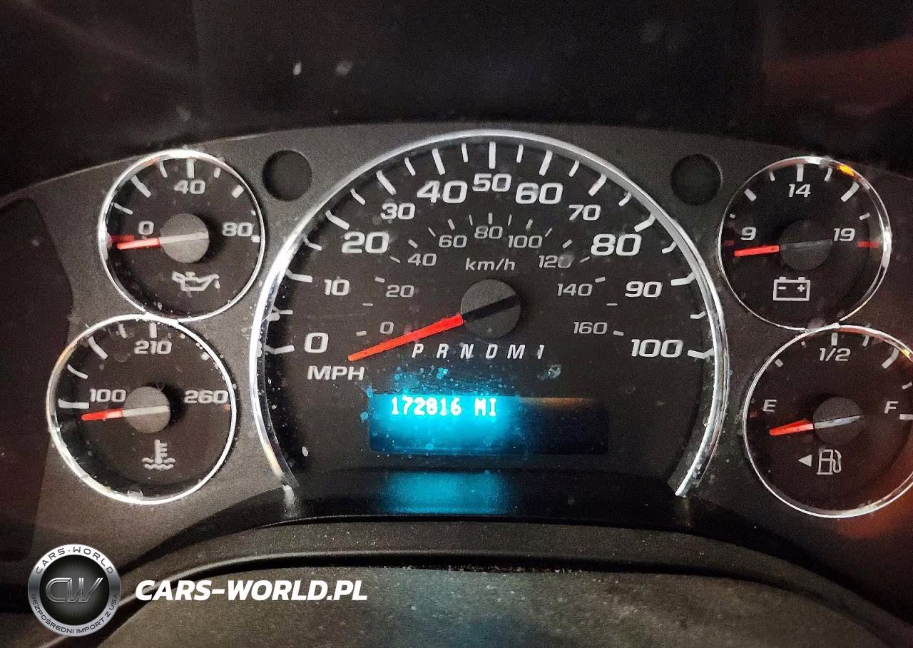 2020 Chevrolet Express G2500 Delivery Van VIN:1GCWGAFG4L1264823 - 9