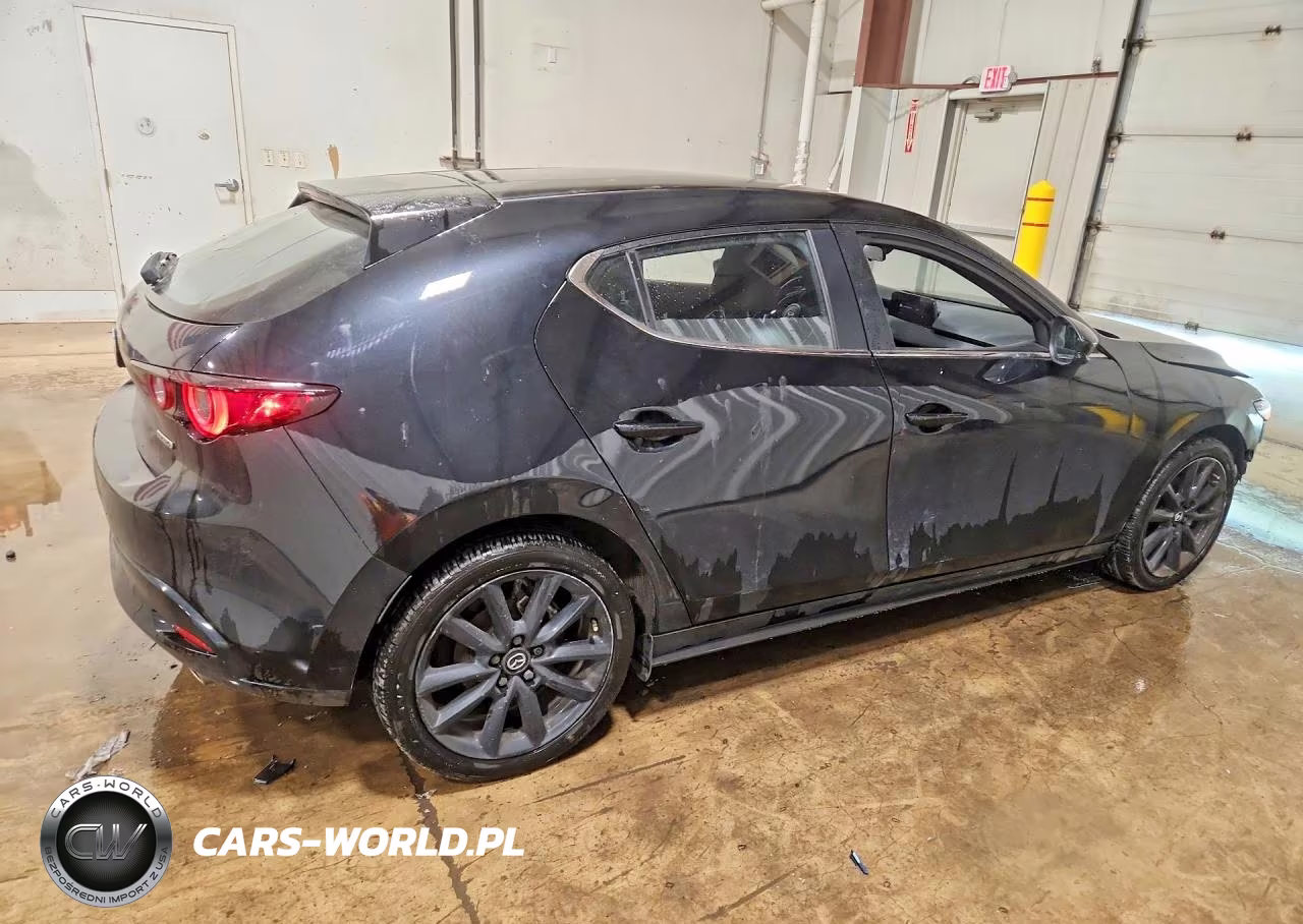 2025 Mazda 3 Select Sport VIN:JM1BPAKM3S1784200 - 3