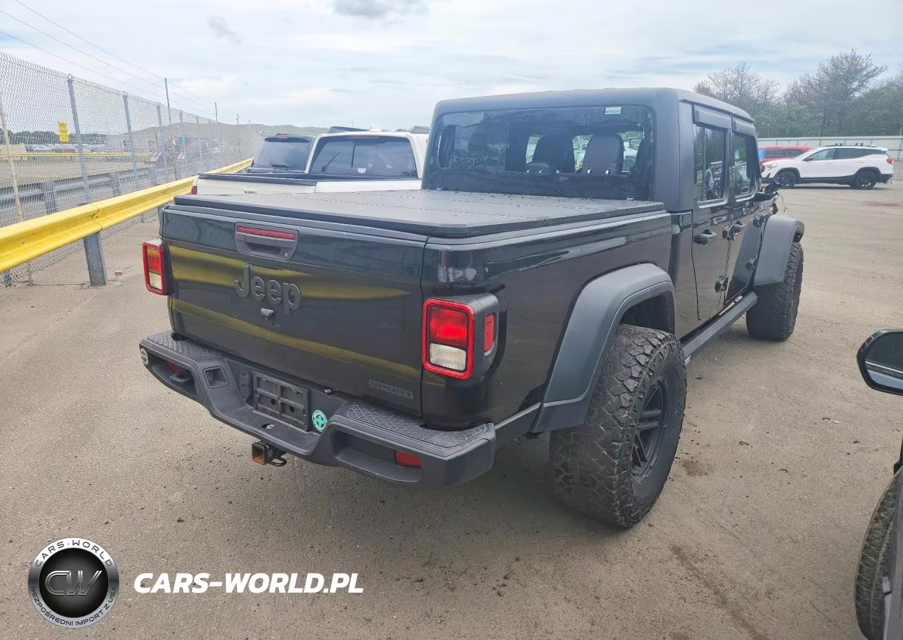 2020 Jeep Gladiator Sport VIN:1C6HJTAG9LL124534 - 3