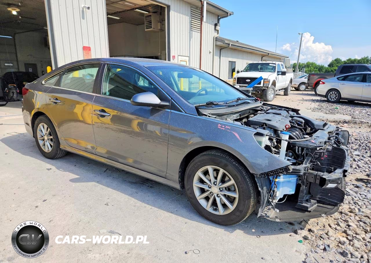2019 Hyundai Sonata Se VIN:5NPE24AF7KH774763 - 4
